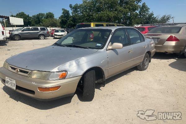 Photo of 1997 Toyota Corolla