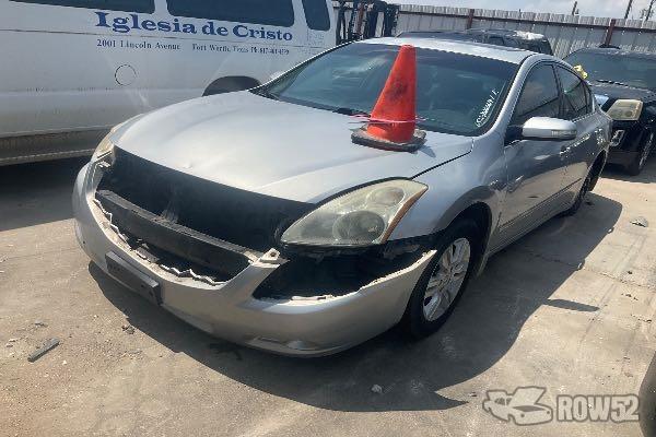 Photo of 2010 Nissan Altima
