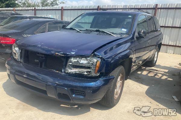 Photo of 2002 Chevrolet Trailblazer