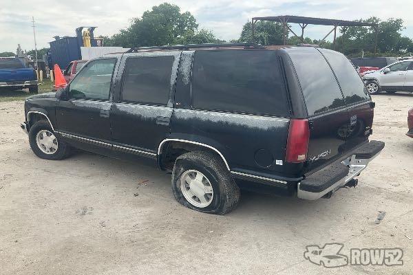 Photo of 1998 GMC Yukon
