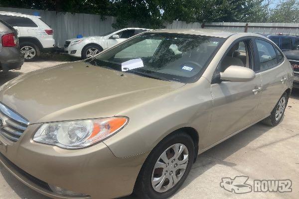 Photo of 2010 Hyundai Elantra