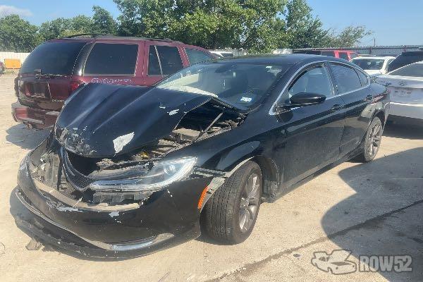 Photo of 2015 Chrysler 200