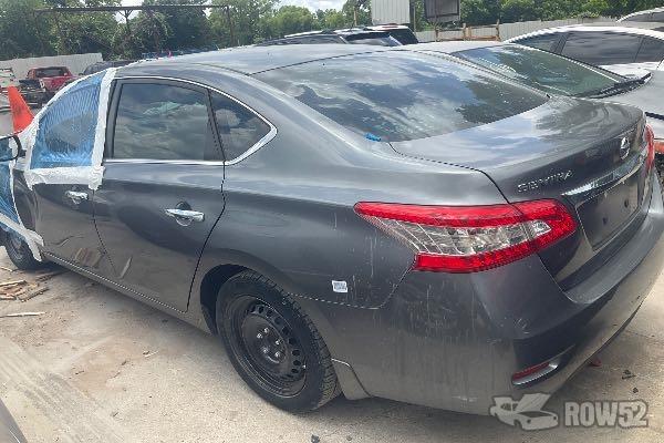 Photo of 2015 Nissan Sentra