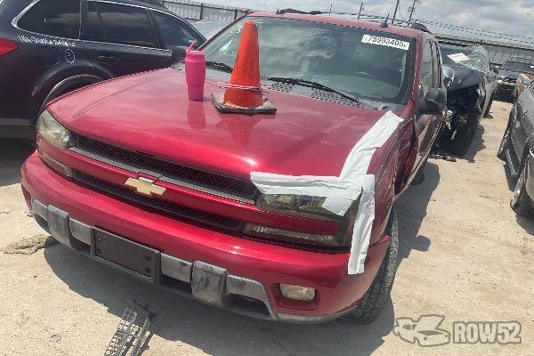 Photo of 2004 Chevrolet Trailblazer