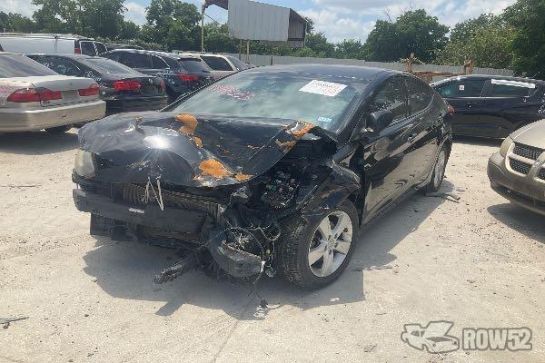 Photo of 2013 Hyundai Elantra
