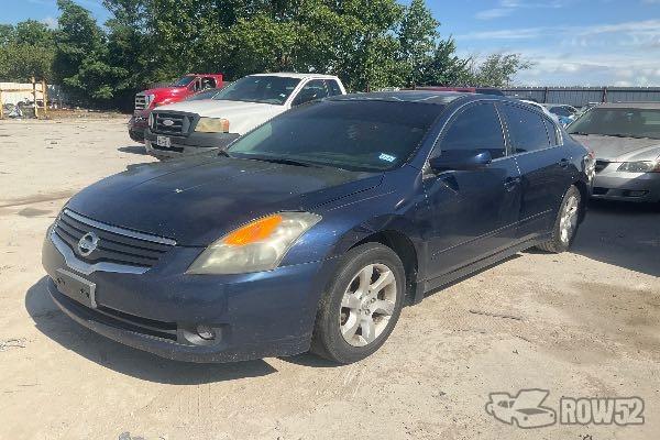 Photo of 2009 Nissan Altima