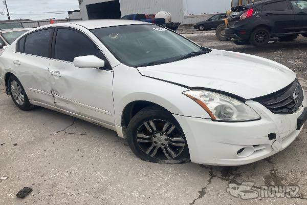 Photo of 2012 Nissan Altima