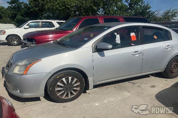 Photo of 2011 Nissan Sentra