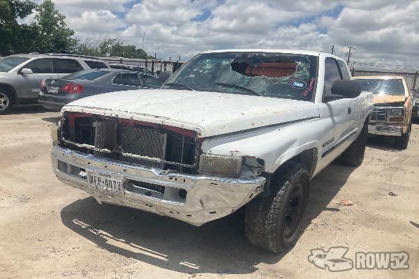 Photo of 2001 Dodge Ram 1500