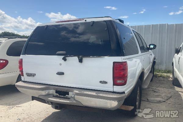 Photo of 2002 Ford Expedition