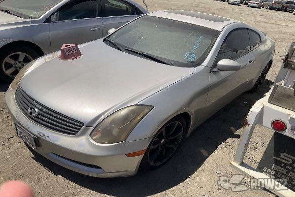 Photo of 2004 Infiniti G35
