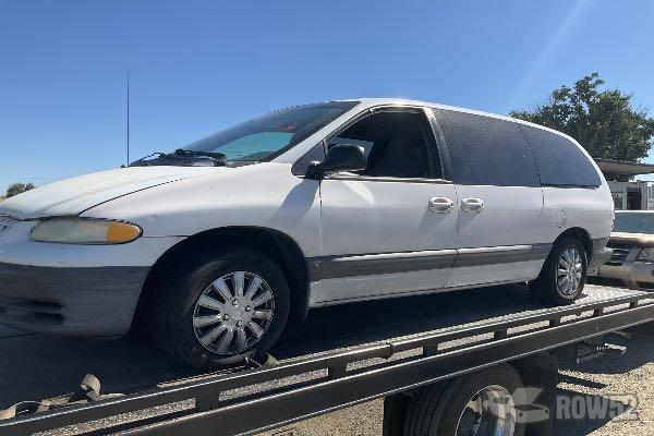 Photo of 2000 Chrysler Grand Voyager