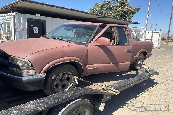 Photo of 1999 Chevrolet S10 Pickup