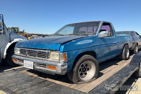 Photo of 1995 Nissan Pickup