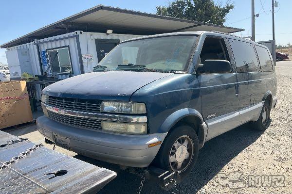 Photo of 2000 Chevrolet Astro