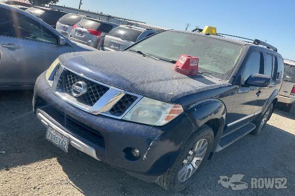 Photo of 2011 Nissan Pathfinder