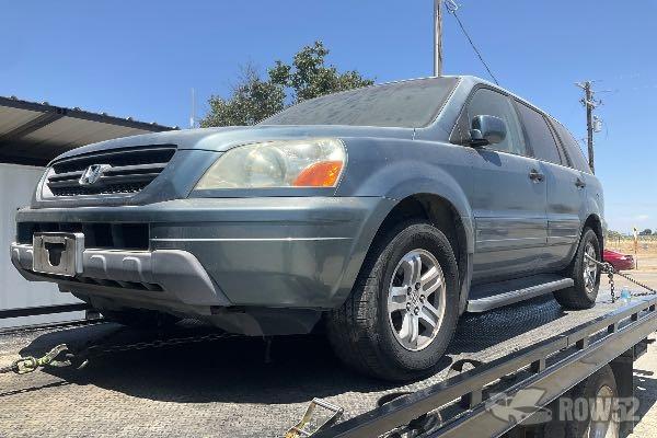Photo of 2005 Honda Pilot