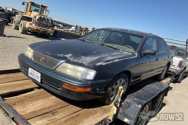 Photo of 1996 Toyota Avalon