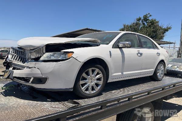 Photo of 2012 Lincoln MKZ