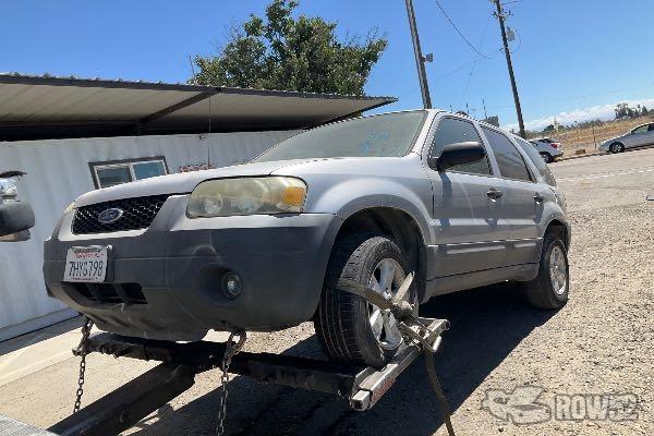 Photo of 2005 Ford Escape