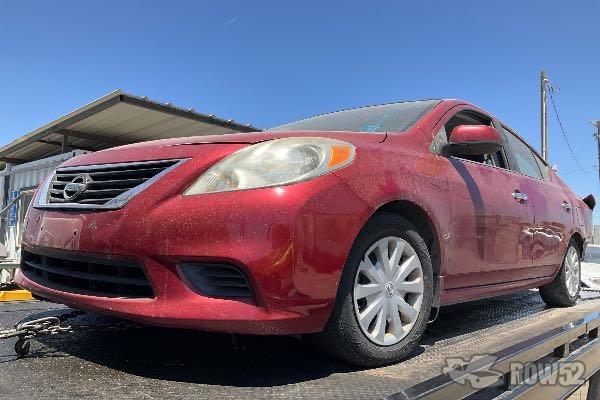 Photo of 2013 Nissan Versa
