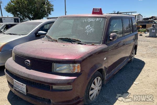 Photo of 2005 Scion xB