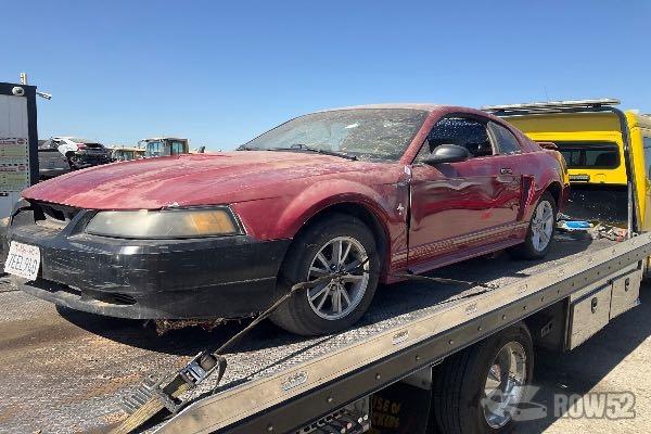 Photo of 2001 Ford Mustang
