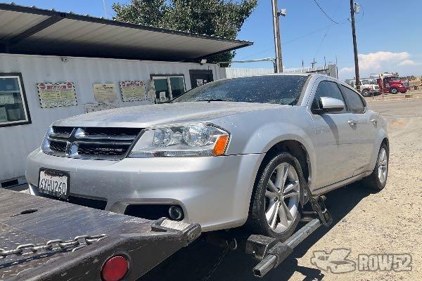 Photo of 2011 Dodge Avenger
