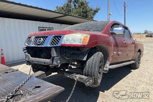 Photo of 2005 Nissan Titan