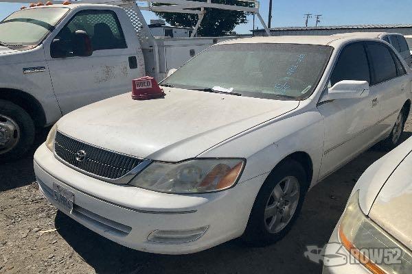 Photo of 2001 Toyota Avalon
