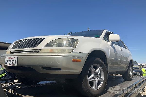 Photo of 1999 Lexus RX 300