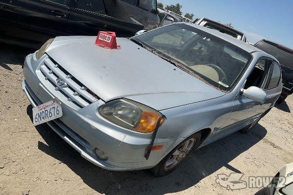 Photo of 2005 Hyundai Accent