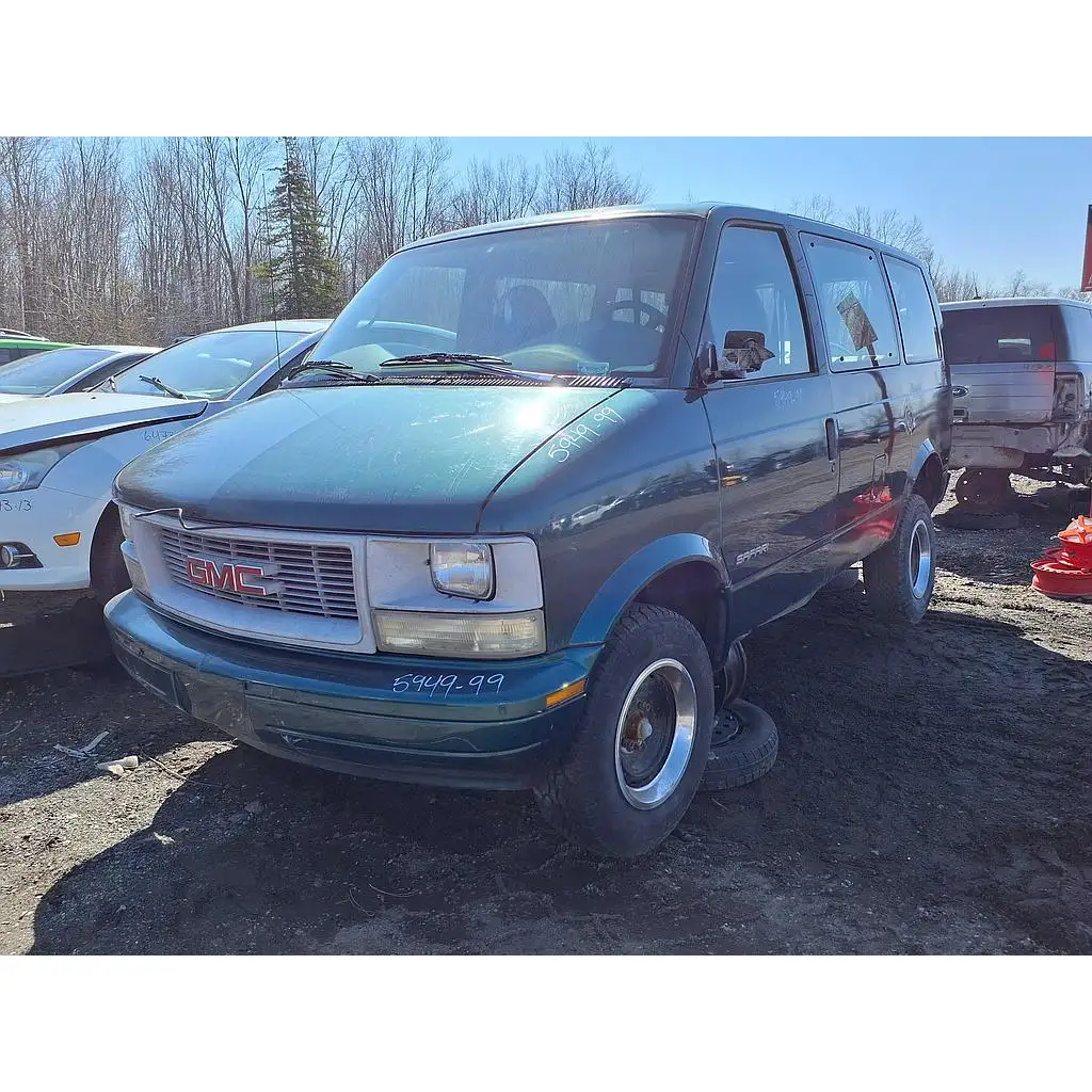 Photo of 1999 Gmc Safari