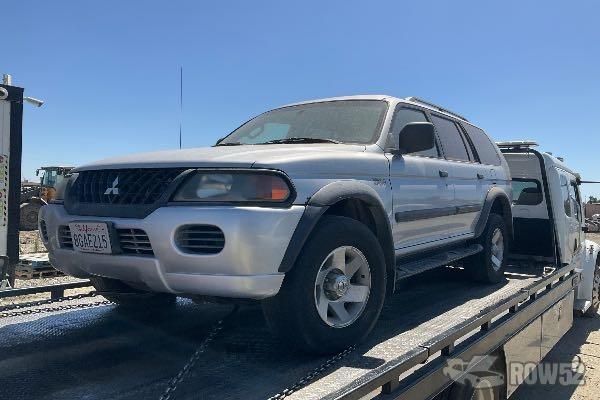 Photo of 2003 Mitsubishi Montero Sport