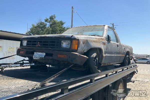 Photo of 1987 Mitsubishi Mighty Max