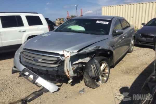Photo of 2013 Ford Taurus