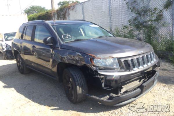 Photo of 2015 Jeep Compass