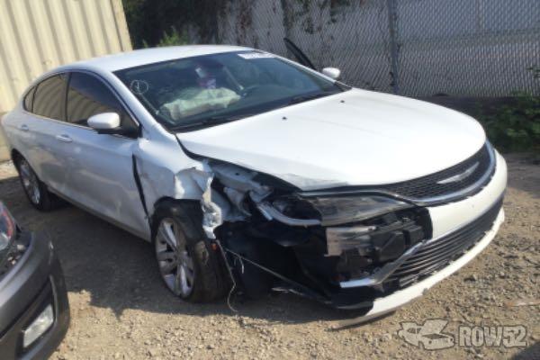 Photo of 2015 Chrysler 200