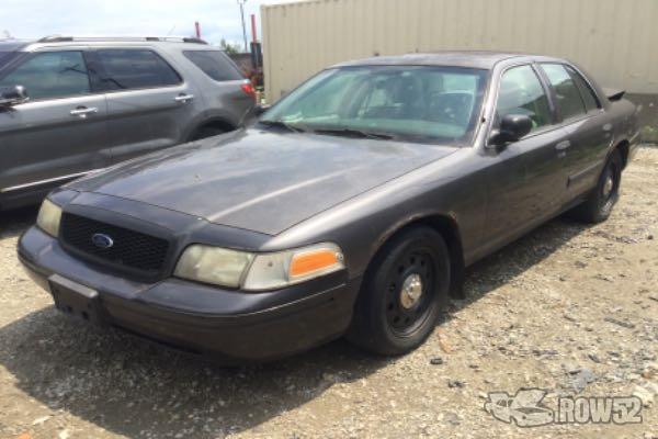 Photo of 2009 Ford Crown Victoria