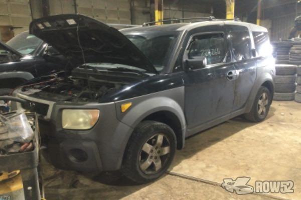 Photo of 2004 Honda Element