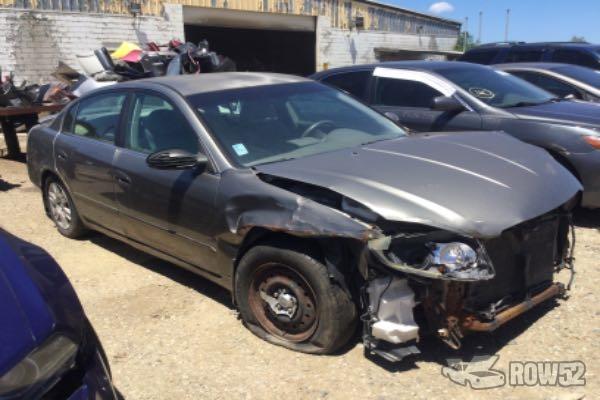 Photo of 2005 Nissan Altima