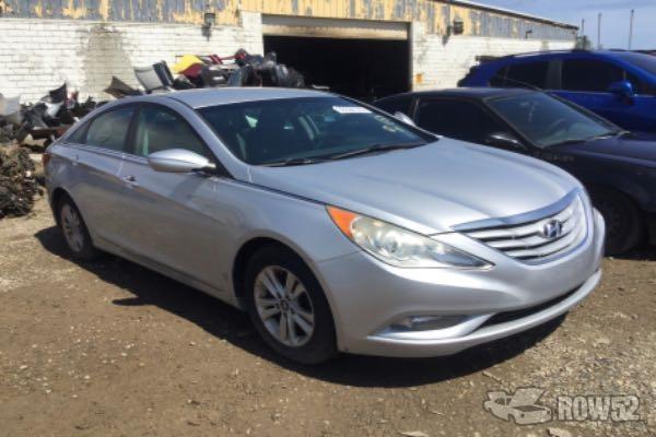 Photo of 2013 Hyundai Sonata