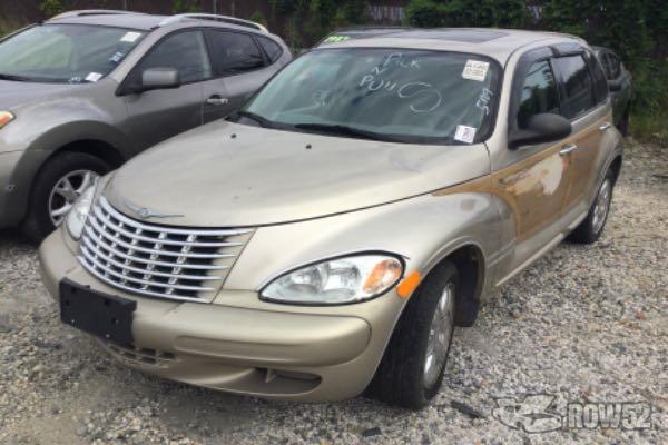 Photo of 2004 Chrysler PT Cruiser