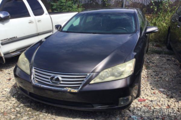 Photo of 2010 Lexus ES 350