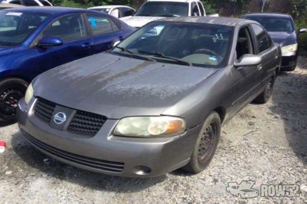 Photo of 2004 Nissan Sentra