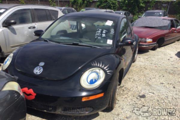 Photo of 2008 Volkswagen New Beetle