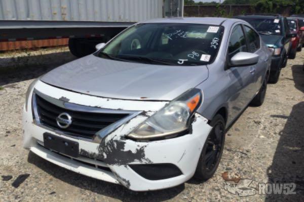 Photo of 2015 Nissan Versa