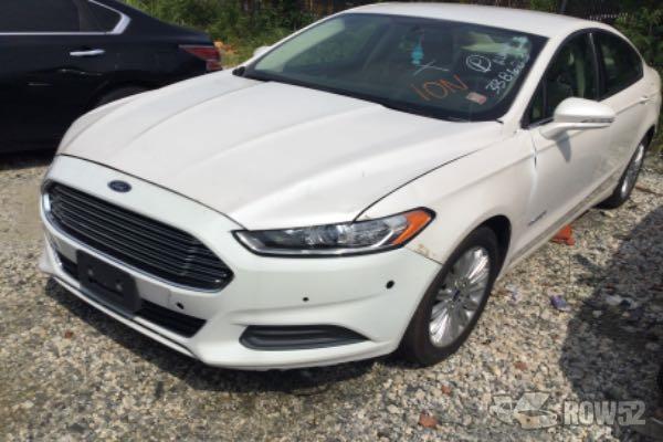 Photo of 2013 Ford Fusion Hybrid