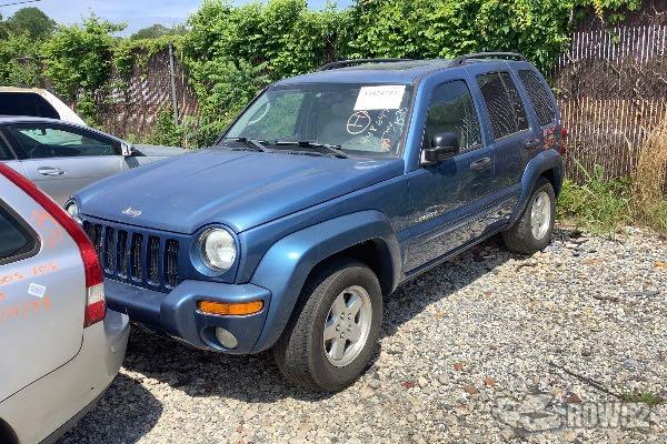 Photo of 2003 Jeep Liberty