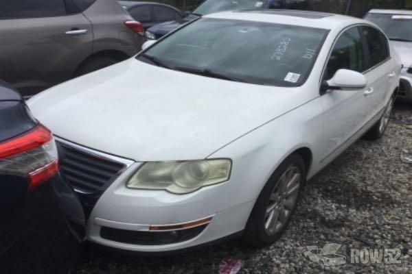 Photo of 2010 Volkswagen Passat